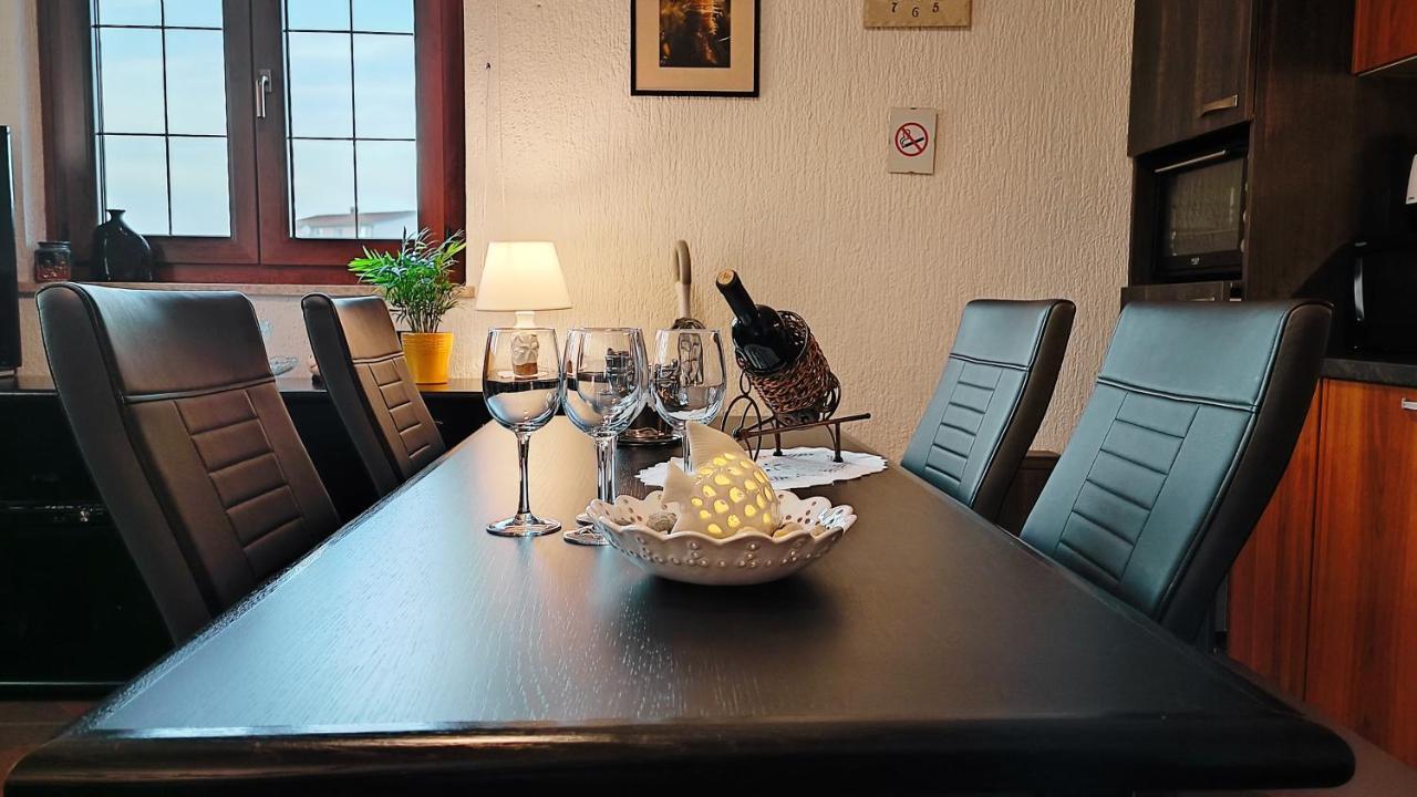 Apartman Ladybird Pula Exterior foto