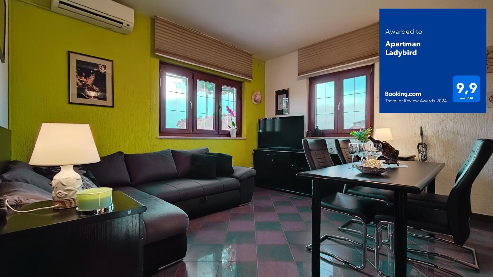 Apartman Ladybird Pula Exterior foto